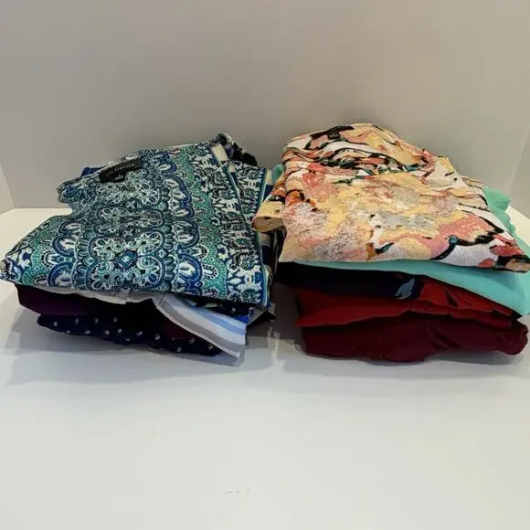 Wholesale Bulk Lot of 10 Women’s Blouses Tops Shirts Dresses Size S (WT6) - Picture 1 of 14